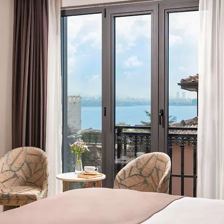 Otel Royan Hagia Sophia, A Member Of Radisson Individuals 4*