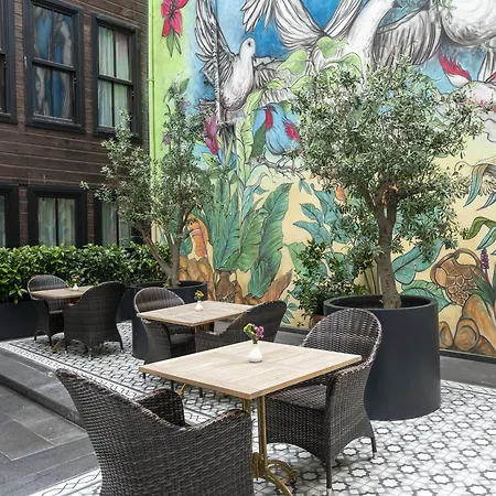 Otel Royan Hagia Sophia, A Member Of Radisson Individuals 4*