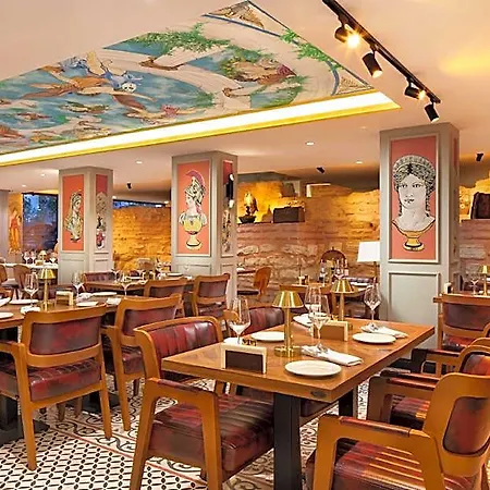 Hotel Royan Hagia Sophia, A Member Of Radisson Individuals 4*