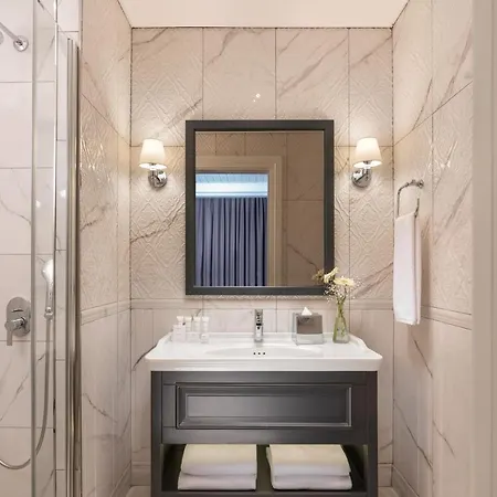 Hotel Royan Hagia Sophia, A Member Of Radisson Individuals 4*